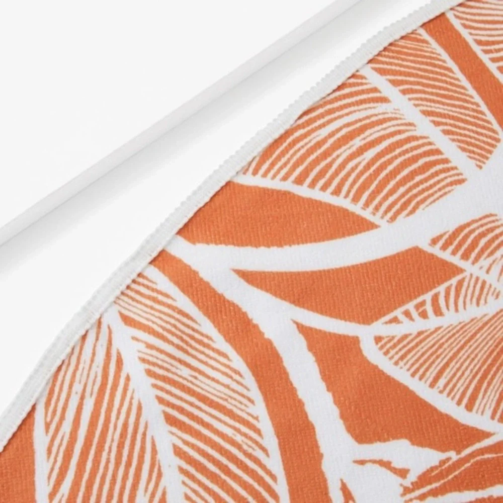 SUMMER & ROSE Outdoor Terry Roundie Blanket Floral Orange White Soft Beach Towel